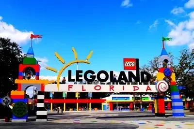 LegoLand Florida Entrance